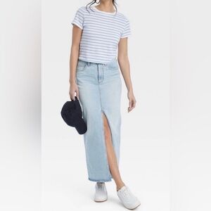 Universal Thread Front Slit Light Wash Denim Maxi Skirt Size 10